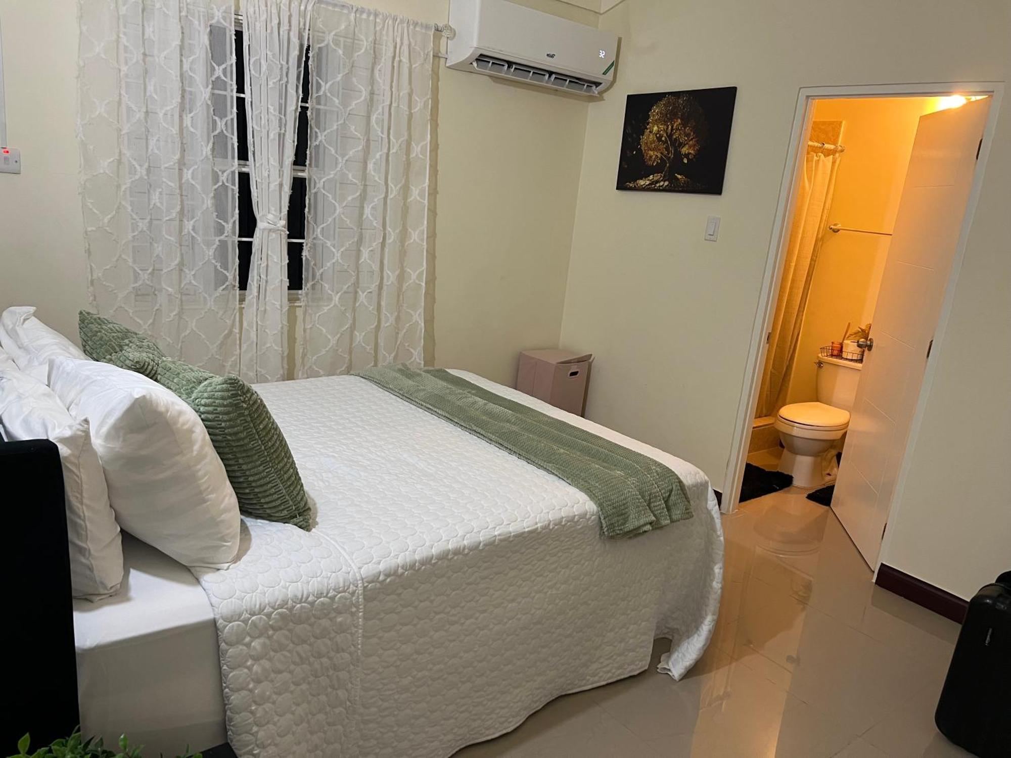 Bellarose At Colbeck ,Gated With Pool, Stylishly Modern Villa Old Harbour ภายนอก รูปภาพ